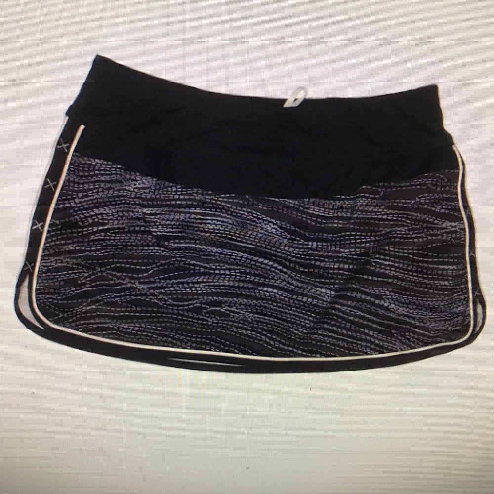 Athleta Active Skort Women Gray Print Activewear